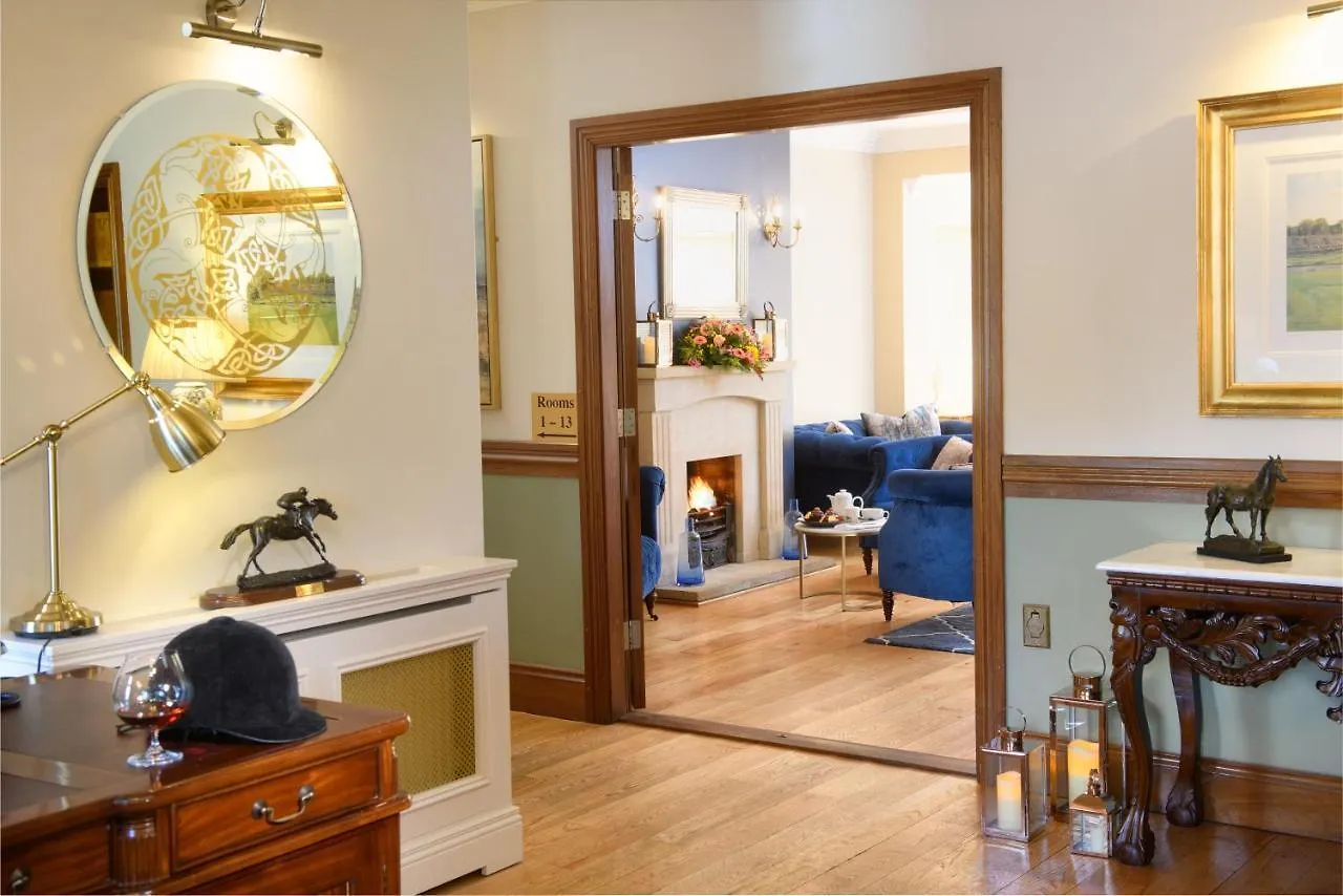 ***  Bunratty Manor Hotel Ireland